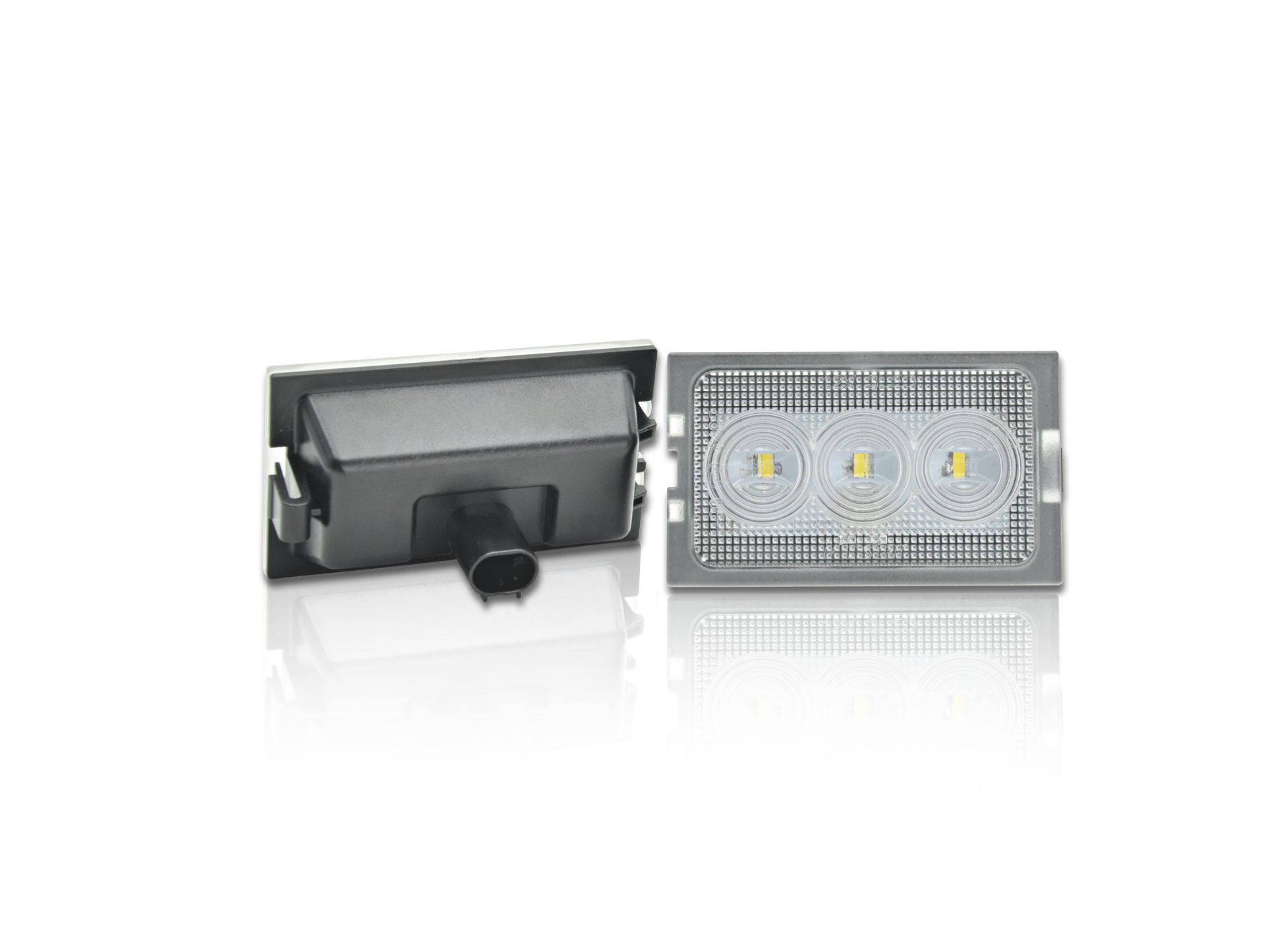LED SIJALICE ZA OSVETLJENJE TABLICE - RANGE-LAND ROVER 034301 Beograd Zemun